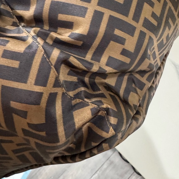 Authentic Fendi Monogram Pet Bed - Picture 12 of 14
